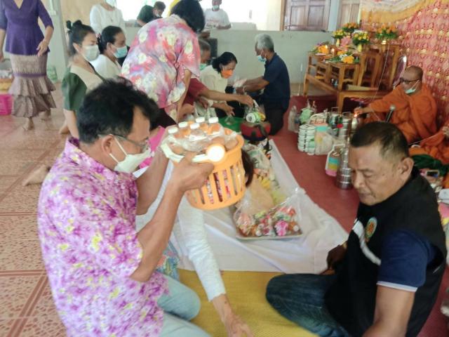  ร่วมกิจกรรมสวดมนต์กลางบ้าน (จบปี จบเดือน) และเจริญพระพุทธมนต์ 